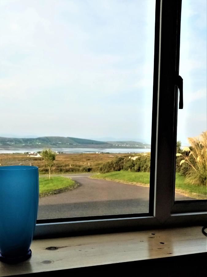 Отели типа «постель и завтрак» Wild Atlantic View B&B Данглоу-18